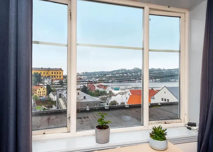Apartamento Bright With A Sea View In The Center Of Arendal