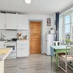 Bright With A Sea View In The Center Of